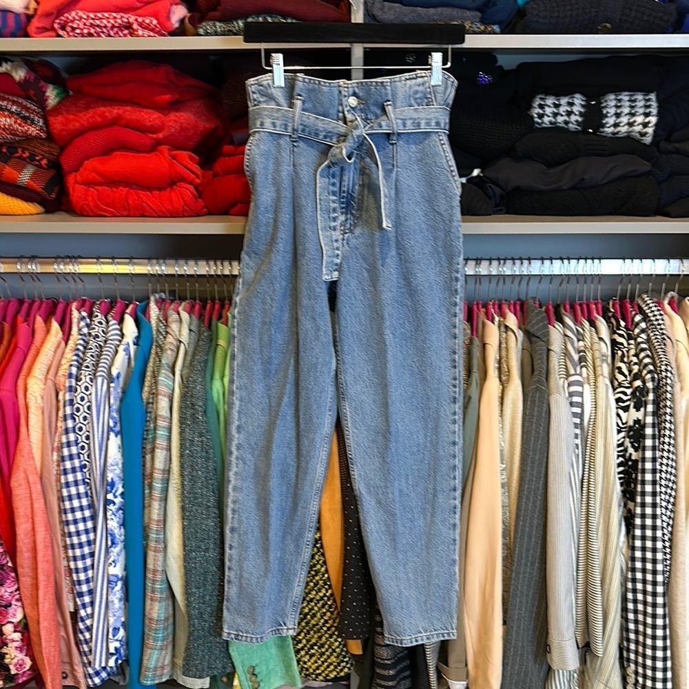 Topshop blue paper bag mom jeans size 28